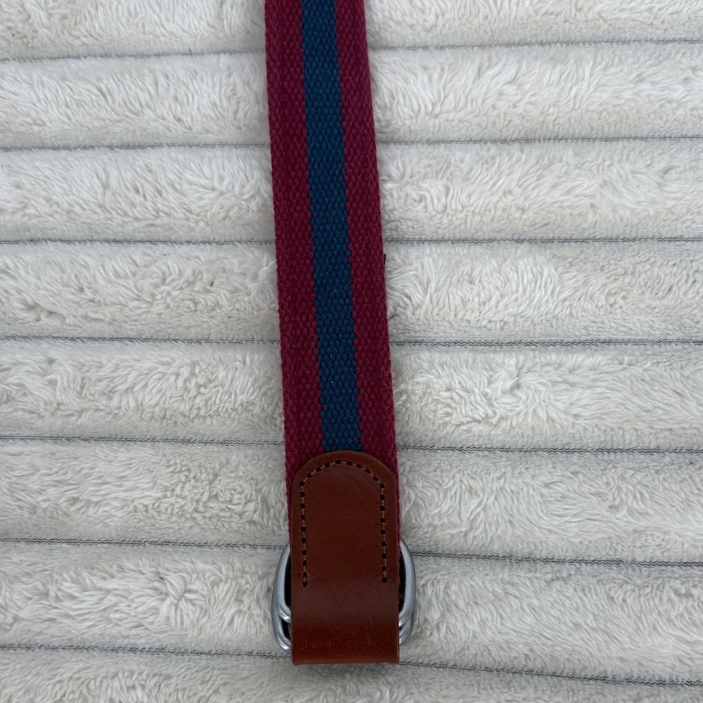 Vineyard Vines Boys Red and Blue Belt size medium